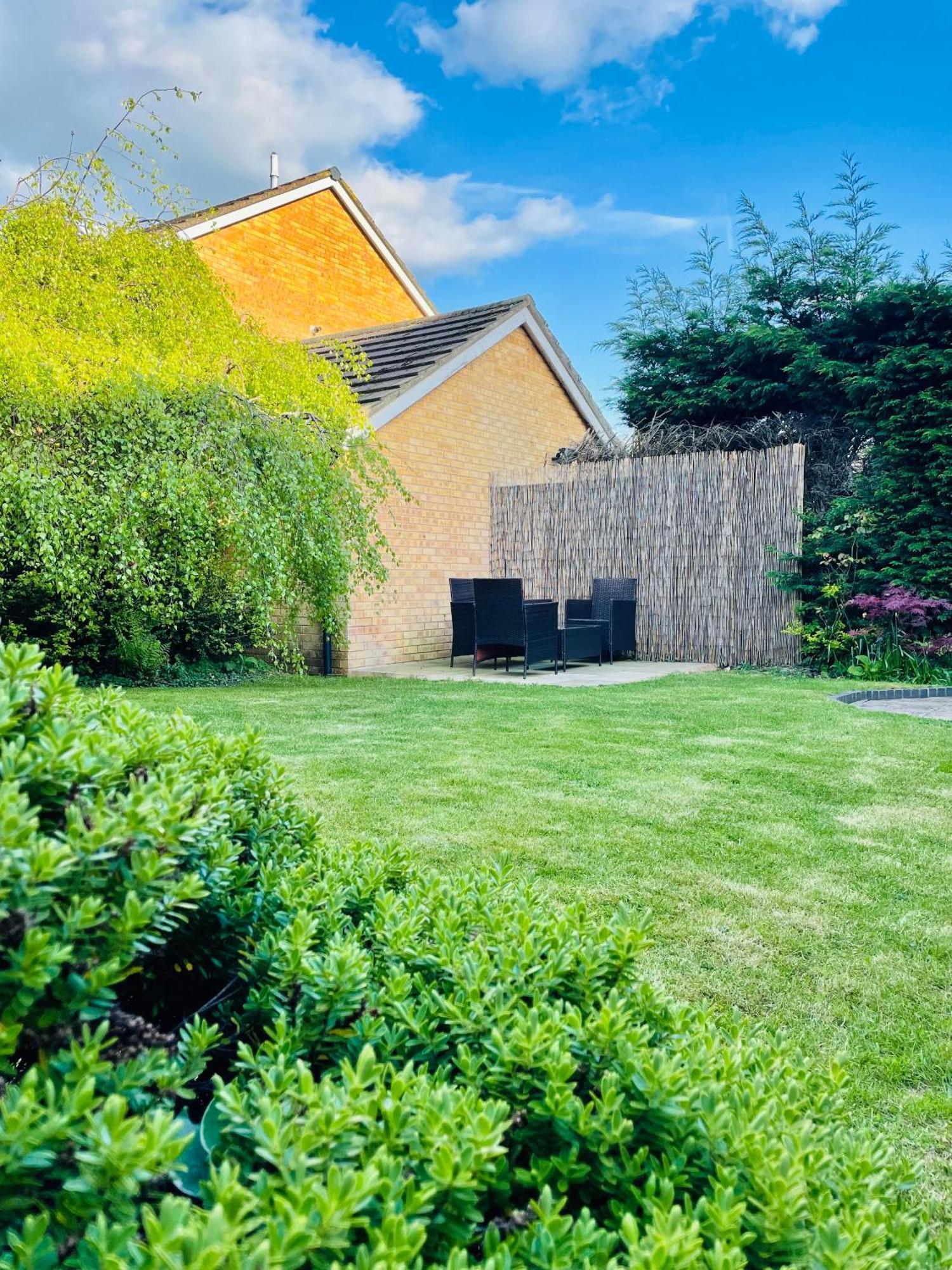 Home In Solihull - Near Nec, Bhx & Solihull Town Centre 伯明翰 外观 照片